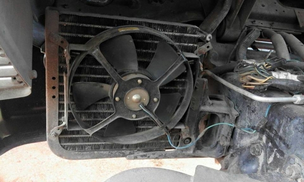 ขาย10ล้อ1เพลาดัมพ์ ROCKY195นางฟ้าปี39 น้ำหนักรถ9,500 กก. กระบะยาว6.10 สูง2.20เมตร FVM32M Rแอร์เย็นสภาพพร้อมใช้งาน ลูกปืนล้อ ทุกล้อ ผ้าเบรค ทุกล้อ เช็ค แล้ว อันไหนไม่ดีเปลี่ยนหมด เครื่องดีแชชซีสวย