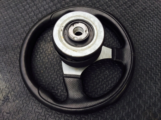 ขายพวงมาลัยพร้อมคอ