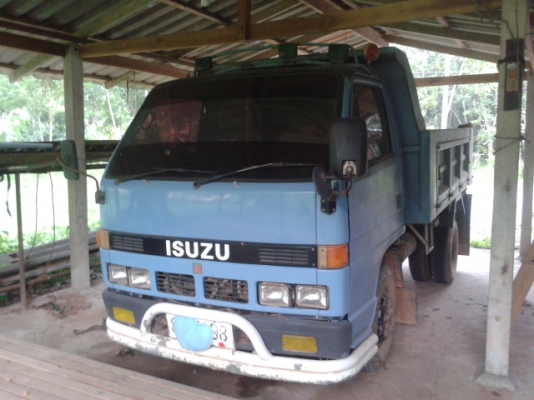 รถ6ดั้มอีซูสุ  NKR 88  แรงม้า  เกียร์สั้น  พร้อมใช้งาน  เล่มติดมือ..