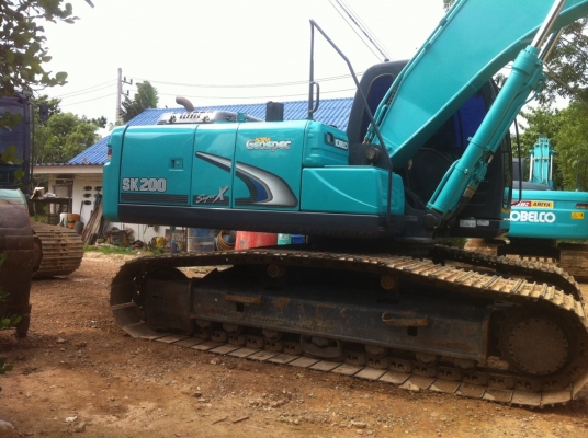 ขายด่วน!! KOBELCO SK200-8 YN12 SUPER X สภาพสวยค่ะ ขายด่วน!! KOBELCO SK200-8 YN12 SUPER X สภาพสวยค่ะ