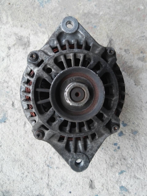 ไดชาร์จ Ford Laser ไดชาร์จ Ford Laser