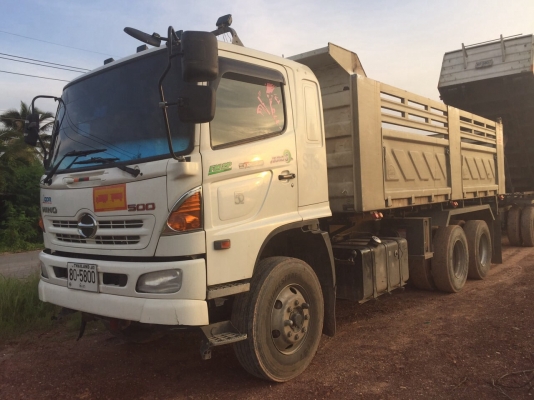 ขายดาวน์รถ10ล้อดั้มพ์ HINO FM2PNLD เครื่อง380แรงม้า ปี56 สนใจโทร 081-970-1072