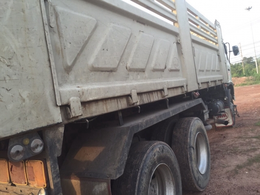 ขายดาวน์รถ10ล้อดั้มพ์ HINO FM2PNLD เครื่อง380แรงม้า ปี56 สนใจโทร 081-970-1072