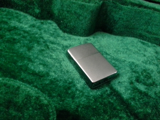 หนึ่งเดียวไฟแช็ค ZIPPO