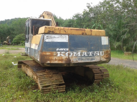 KOMATSU PC 200-5