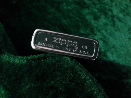 หนึ่งเดียวไฟแช็ค ZIPPO