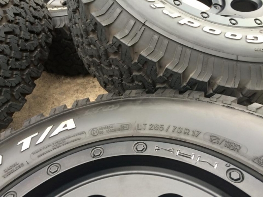 BF Goodrich All-Terrain 265 70 r17 + แม็ก Lenso Max1 ET-0