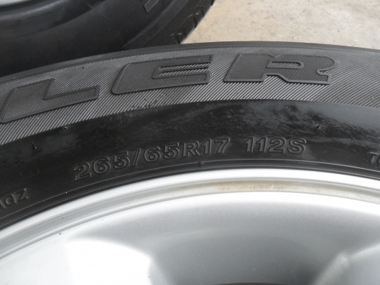 ล้อแม็ก 17นิ้ว 6รู โตโยต้า พร้อมยาง สวยๆ 4 ล้อ ลดราคาเหลือ 6500 บาท ล้อแม็ก 17นิ้ว 6รู โตโยต้า พร้อมยาง สวยๆ 4 ล้อ ลดราคาเหลือ 6500 บาท