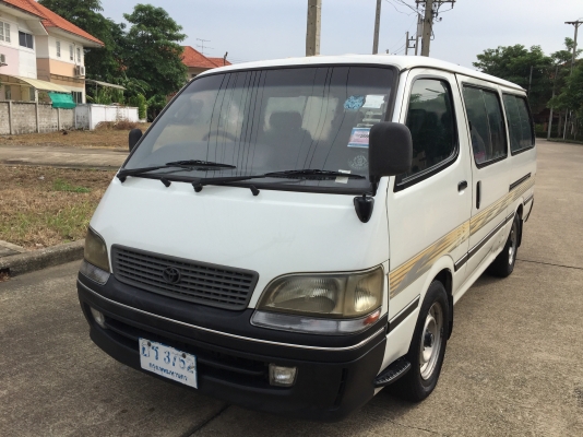 ปี99 เครื่อง3.0GLดีเซล พ.พาวเวอร์ แอร์หน้าหลัง เบาะ3แถว เครื่องช่วงล่างดี