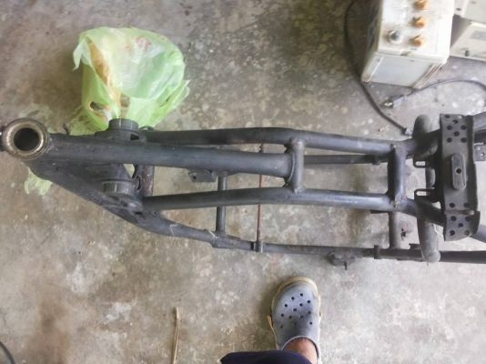 ขายโครง XJ400 คอท่อ สวยๆ 1500 บาท