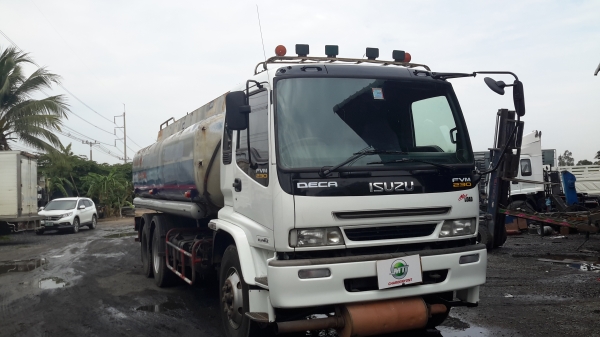 รถสิบล้อ Isuzu FVM 230 แรงม้า บรรทุกถังน้ำมัน สภาพสวย พร้อมใช้งาน ทดลองขบได้ สนใจติดต่อ เอ็ม ที เจริ รถสิบล้อ Isuzu FVM 230 แรงม้า บรรทุกถังน้ำมัน สภาพสวย พร้อมใช้งาน ทดลองขบได้ สนใจติดต่อ เอ็ม ที เจริ