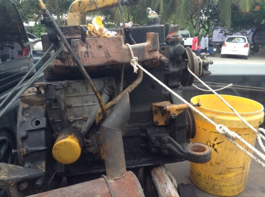 ฝากขายเครื่อง KOMATSU. 4D95