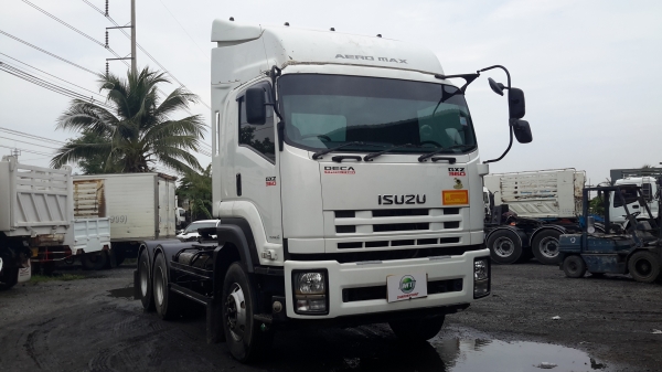 รถสิบล้อ หัวลาก Isuzu รุ่น GXZ77NF1H 360 แรงม้า ปี 55 สภาพสวย พร้อมใช้งาน ทดลองขบได้ สนใจติดต่อ เอ็ม