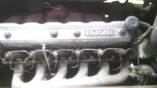 รถบัส ยี่ห้อ BENZ 34 ที่นั่ง ปีจดทะเบียน 2547  145 แรงม้า เครื่อง 6BB1