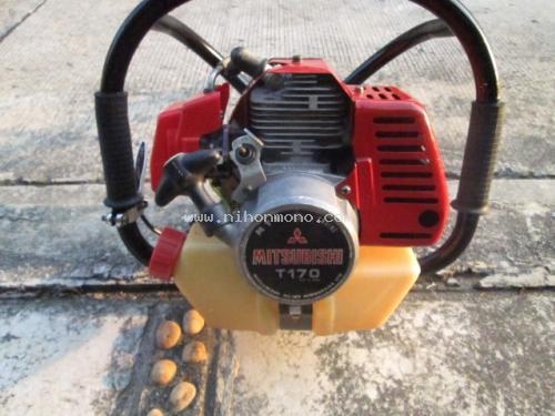 เครื่องเจาะดิน MITSUBISHI T170 รหัสสินค้า : 80802406 Line ID: nihonmono หรือเพิ่มเติมไดที่ www.nihonmono.com เครื่องเจาะดิน MITSUBISHI T170 รหัสสินค้า : 80802406 Line ID: nihonmono หรือเพิ่มเติมไดที่ www.nihonmono.com