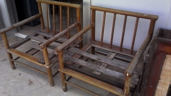 ขายโครงโซฟาเก่า