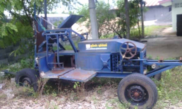 เครื่องอัดฟาง พร้อมใช้ ราคาเบาๆ