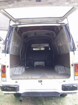 ขายด่วน ISUZU BUDDY ตู้บรรทุก ปี1995