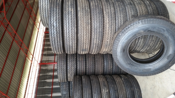 ยาง 1000/20 ผ้าใบราคาถูก