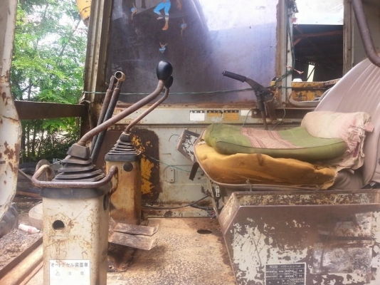 ขายแบคโค KOMATSU PC120-3 เครื่องเดิม ปั้มเดิม เอวแน่น ช่วงล่างดี สนใจโทร 090-8588220คุณนะ 093-3258446คุณบิว ID:narong498 หรือเข้าดูสินค้าอื่นๆได้ที่ www.truck.in.th/498 หรือเพจFacebook ณรงค์ ซื้อขายรถมือสอง (เว็บไซต์ส่วนตัว) หรือFacebook ตลาดรถมือสอง คุณน