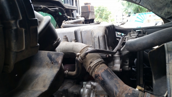 ขายสิบสองล้อสองเพลา isuzu GIGA 360 ไม่ดั้ม