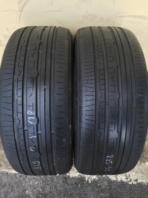 ขายยาง NITTO NT830 215-50-17 ปี12 ดอกสวย พร้อมซิ่ง คู่ละ 1,500 บาท