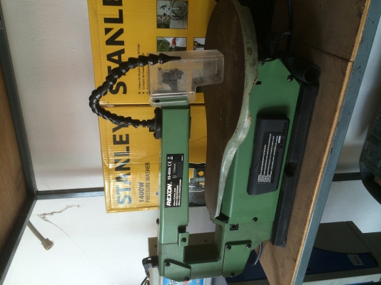 แท่นเลื่อยฉลุ Rexon