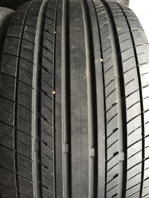 ขายยาง YOKOHAMA dB 215-40-17 ดอกสวย พร้อมซิ่ง คู่ละ 1,600 บาท