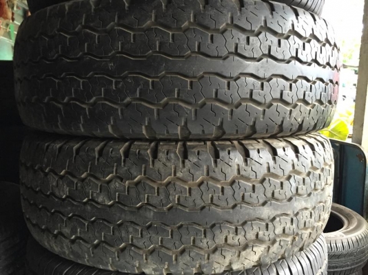 ขายยาง 265-70-16 ปี11,12 ดอกเต็มๆ คู่ละ 1,500-2500 บาท ขายยาง 265-70-16 ปี11,12 ดอกเต็มๆ คู่ละ 1,500-2500 บาท