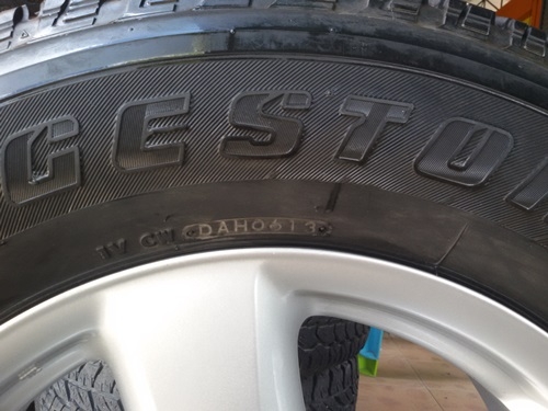 ขายล้อISUZU V Cross 17พร้อมยาง255/65/17ปี0613 4 ล้อ