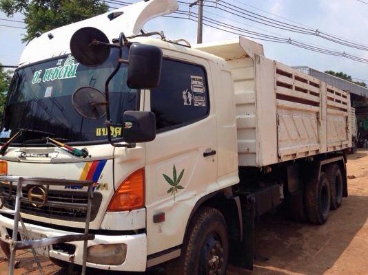ขายดั้ม2เพลา HINO MEGA 260ปี48 ดั้มสามมิตร มีระบบลำโพงลากพ่วง สภาพสวยภายในสวย แอร์เย็น เครื่องดีแคชซีสวย สภาพพร้อมใช้งาน เอกสารพร้อมโอน สนใจโทร 090-8588220คุณนะ 093-3258446คุณบิว ID:narong498 หรือเข้าดูสินค้าอื่นๆได้ที่ www.truck.in.th/498 หรือเพจFacebook