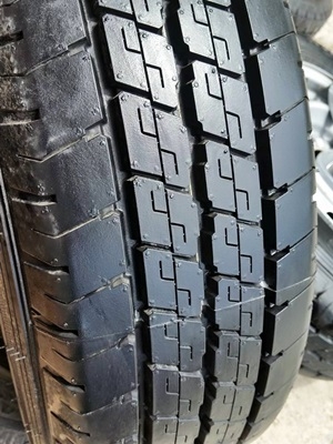 ขายล้อกะทะ(ป้ายแดง)15 6รูยาง215/70/15 ปี 2015  4 ล้อ