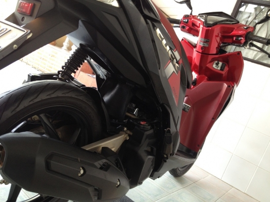 Click125i ตัวTop ล้อแม็ก โฉมใหม่ล่าสุด วิ่ง4000 ปี57 (ของแถม 4 รายการ)