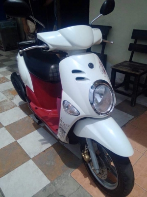 Yamaha Fiore สีขาวแดง รถอย่างสวย สภาพดี รถเดิมๆ ประหยัดน้ำมัน