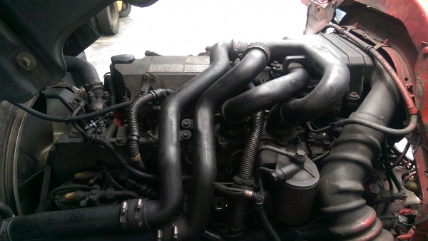 หัวตัด isuzu deca 240 แรงม้า 6 hks turbo inter มาพร้อมเครื่องยนต์ สภาพสวยๆ หัวตัด isuzu deca 240 แรงม้า 6 hks turbo inter มาพร้อมเครื่องยนต์ สภาพสวยๆ