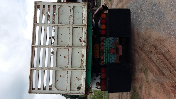 ขาย รถสิบล้อดั๊มสองเพลา อีซูซุเดก้ายูโรทู 270 ปี 47   สนใจ 0817368589