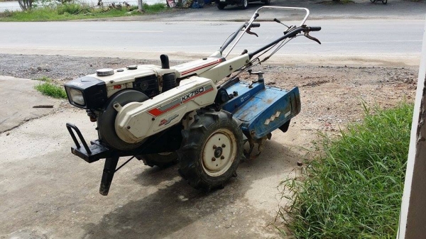รถไถเดินตาม  ISEKI รุ่น KX750 ขนาด 7 แรง  เก่าญี่ปุ่น  เครื่องยนต์ติดง่าย  สภาพสวยพร้อมใช้งาน  ไม่เคยใช้งานในไทย