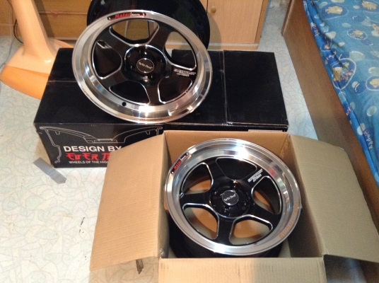 แม็ก Weld ขอบ 15 นิ้วของใหม่กว้าง 8 นิ้ว 4 รู 100 ออฟ20ถูกที่สุด