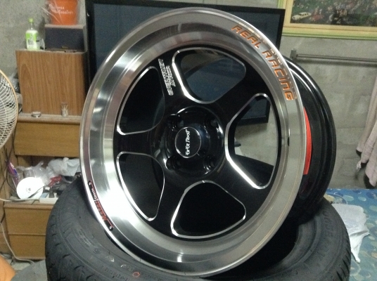 แม็ก Weld ขอบ 15 นิ้วของใหม่กว้าง 8 นิ้ว 4 รู 100 ออฟ20ถูกที่สุด