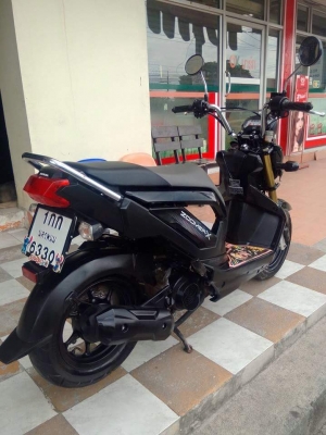 Zoomer X ตัวท๊อป ปี 2556 รุ่นคอมบายเบรค รถสวยเว่อร์ หล่อขั้นเทพ Zoomer X ตัวท๊อป ปี 2556 รุ่นคอมบายเบรค รถสวยเว่อร์ หล่อขั้นเทพ