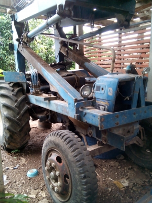 ขายรถไถฟอร์ทติดคีบ