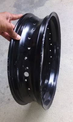 ขอบ 17"  หน้า 4"  สวยกริ๋บๆ