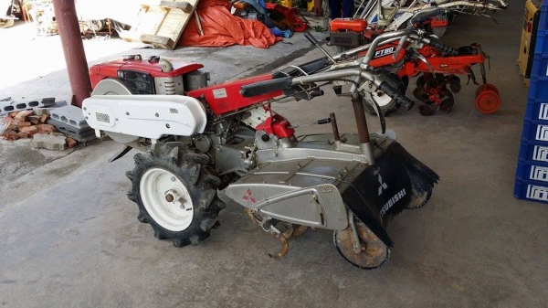 รถไถเดินตาม MITSUBISHI  รุ่น CT534  เก่าญี่ปุ่น   เครื่องยนต์ติดง่าย  สภาพสวยพร้อมใช้งาน