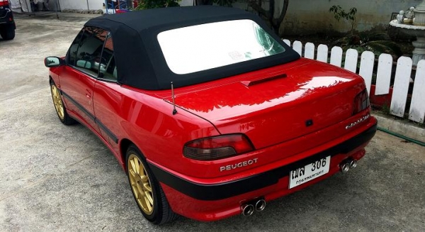 รถเปิดประทุน สภาพเทพๆ เจ้าของขายเองราคาถูกมากๆ รถเปิดประทุน สภาพเทพๆ เจ้าของขายเองราคาถูกมากๆ