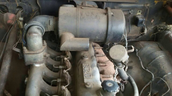 ขาย 6 ล้อหัวยาว ติดเครน ยูนิค 2.5 ตัน ขาย 6 ล้อหัวยาว ติดเครน ยูนิค 2.5 ตัน