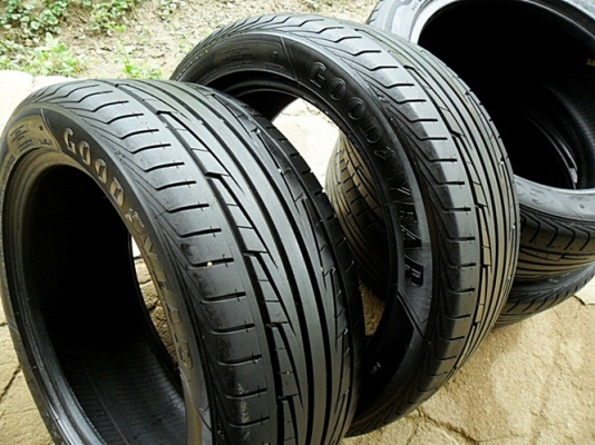 ยางขอบ17 กู๊ดเยียร์ 215-50-R17ลงพื้นปี13(4เส้น3,200บ)ดอกเพียบ ยางขอบ17 กู๊ดเยียร์ 215-50-R17ลงพื้นปี13(4เส้น3,200บ)ดอกเพียบ