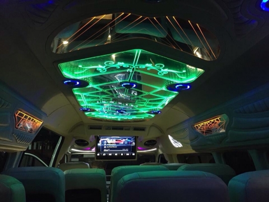 ขายรถตู้. เบนซิน. CNG. เกียร์. ออโต้ ปี 2012