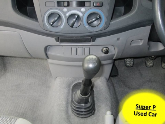 TOYOTA HILUX VIGO CAB 2.5  MT ปี 2009