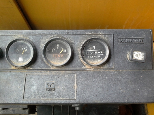 ขายแมคโคยันม่า YB 301 ขนาด PC 30พร้อมใช่