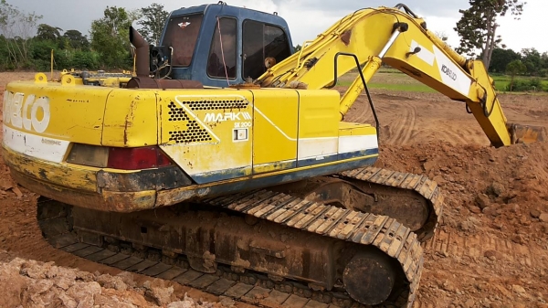 **900,000 บ.ต่อรอง/// แบคโฮสวยๆ KOBELCO SK200 MARK-3 เล่มทะเบียน **ขาย KOBELCO MARK 3 SK200 แบคโฮสภาพสวย มีเล่มฯ พร้อมลุย HYD.EXCAVATOR KOBELCO SK200 MARK-3 (ซีเรียล)S/N.YN-11603 เก๋งน้ำเงินแท้ เครื่องเดิม ปั้มเดิม ไฟฟ้าตัด เครื่อง/ปั้ม เช็ค-ฟิต ใหม่ ไม่น